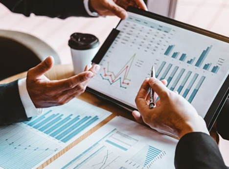 الاستشارات والدراسات